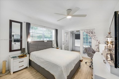 Copropriété à vendre à Deerfield Beach, Floride: 2 chambres, 76.18 m2 № 1997794 - photo 14