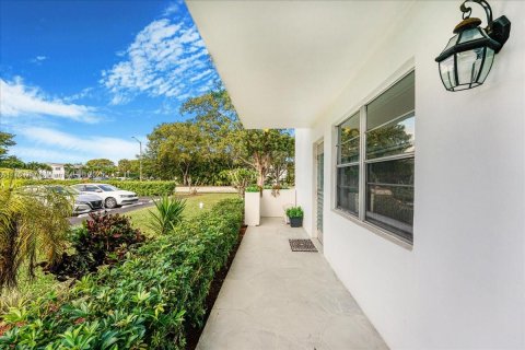 Copropriété à vendre à Deerfield Beach, Floride: 2 chambres, 76.18 m2 № 1997794 - photo 19