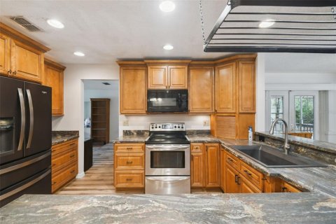Casa en venta en Spring Hill, Florida, 3 dormitorios, 189.99 m2 № 1841739 - foto 18