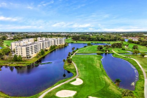 Condominio en venta en Largo, Florida, 3 dormitorios, 167.32 m2 № 1066176 - foto 5