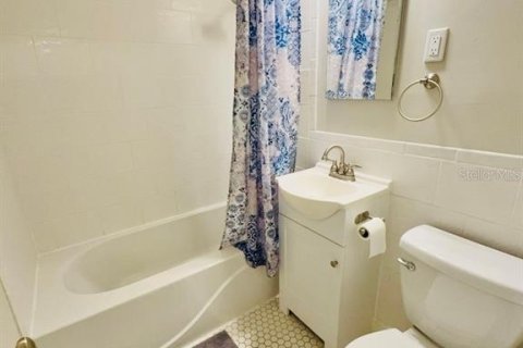 Casa en venta en Saint Petersburg, Florida, 3 dormitorios, 112.78 m2 № 1881130 - foto 10