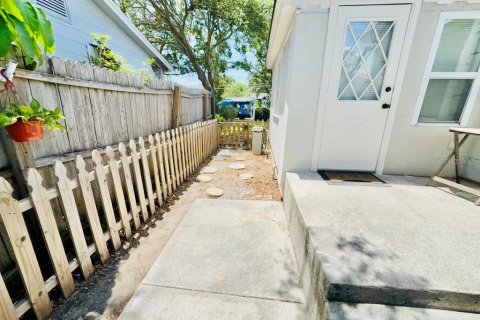 Casa en venta en Saint Petersburg, Florida, 3 dormitorios, 112.78 m2 № 1881130 - foto 4