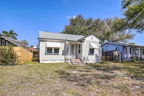 Casa en venta en Saint Petersburg, Florida, 3 dormitorios, 112.78 m2 № 1881130 - foto 2