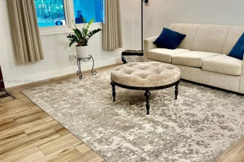 Снять в аренду виллу или дом в Дания-Бич, Флорида 3 спальни, 160.54м2, № 1988001 - фото 6