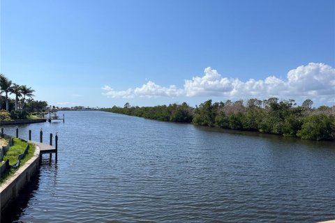 Land in Port Charlotte, Florida № 1831694 - photo 6