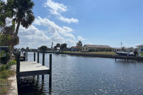 Land in Port Charlotte, Florida № 1831694 - photo 1