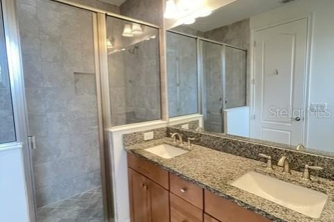 Touwnhouse à vendre à Orlando, Floride: 2 chambres, 125.7 m2 № 2354965 - photo 9