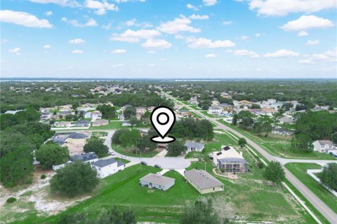 Villa ou maison à vendre à Poinciana, Floride: 2 chambres, 91.88 m2 № 2208035 - photo 17