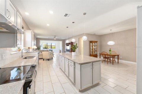 Casa en venta en Ocala, Florida, 2 dormitorios, 201.04 m2 № 2104661 - foto 10