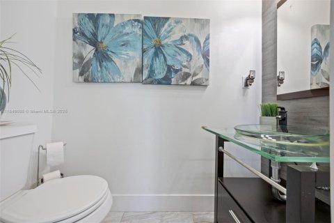 House in West Park, Florida 5 bedrooms, 229.28 sq.m. № 1855389 - photo 4
