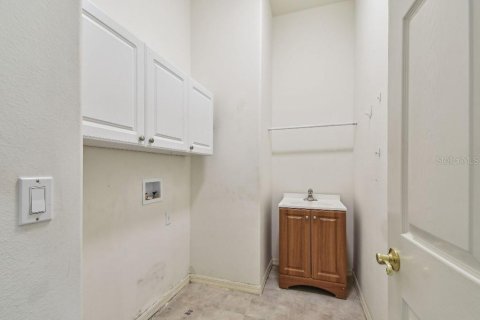 House in Sun City Center, Florida 4 bedrooms, 217.48 sq.m. № 1837346 - photo 30