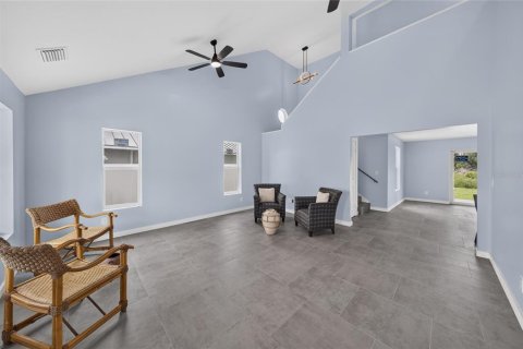 Villa ou maison à vendre à Cape Coral, Floride: 3 chambres, 183.11 m2 № 2287460 - photo 4