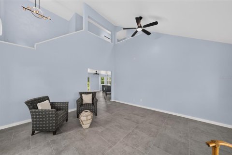 Villa ou maison à vendre à Cape Coral, Floride: 3 chambres, 183.11 m2 № 2287460 - photo 7