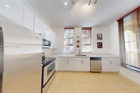 Купить кондоминиум в Авентура, Флорида 2 спальни, 119.84м2, № 2018227 - фото 28