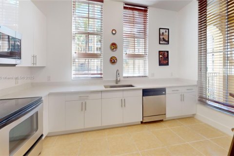 Купить кондоминиум в Авентура, Флорида 2 спальни, 119.84м2, № 2018227 - фото 23