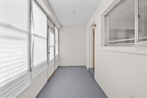 Copropriété à vendre à Clearwater, Floride: 1 chambre, 54.35 m2 № 1915218 - photo 19