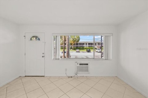 Copropriété à vendre à Clearwater, Floride: 1 chambre, 54.35 m2 № 1915218 - photo 7