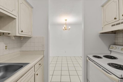 Copropriété à vendre à Clearwater, Floride: 1 chambre, 54.35 m2 № 1915218 - photo 10