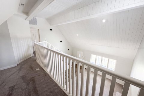 House in New Port Richey, Florida 3 bedrooms, 173.54 sq.m. № 2238798 - photo 25