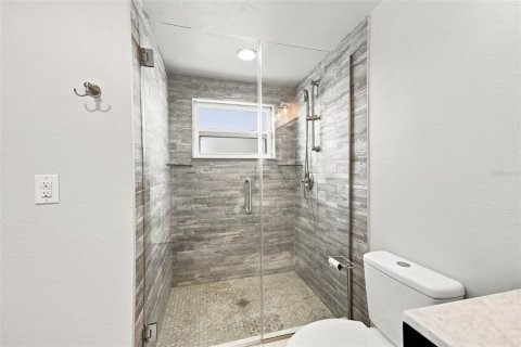 Casa en venta en New Port Richey, Florida, 3 dormitorios, 144.37 m2 № 2342235 - foto 13