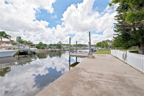 Casa en venta en New Port Richey, Florida, 3 dormitorios, 144.37 m2 № 2342235 - foto 22