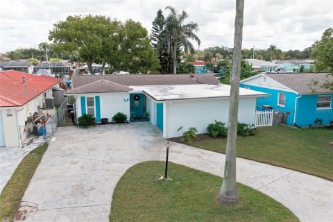 Casa en venta en New Port Richey, Florida, 3 dormitorios, 144.37 m2 № 2342235 - foto 26