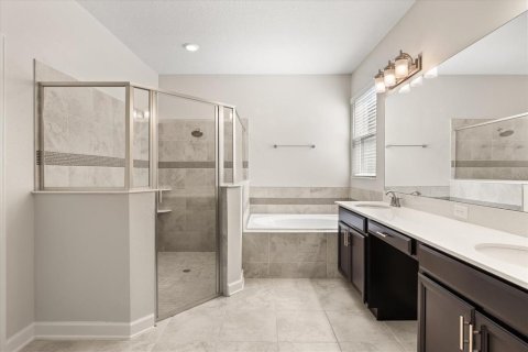 Casa en venta en Orlando, Florida, 4 dormitorios, 220.18 m2 № 1841793 - foto 18