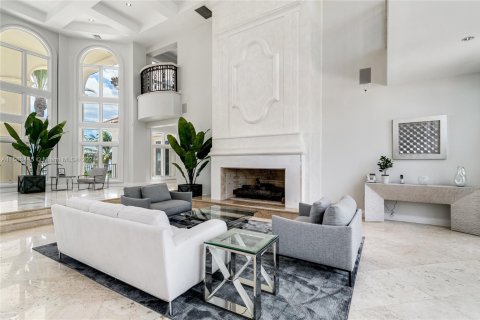 Villa ou maison à louer à Fort Lauderdale, Floride: 9 chambres, 2021.18 m2 № 1710856 - photo 21
