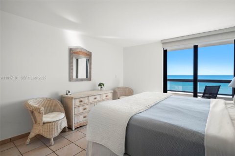 Купить кондоминиум в Майами-Бич, Флорида 1 спальня, 79.99м2, № 1985870 - фото 14