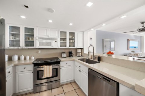 Купить кондоминиум в Майами-Бич, Флорида 1 спальня, 79.99м2, № 1985870 - фото 8