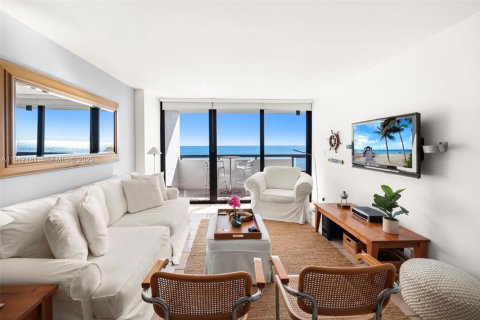 Купить кондоминиум в Майами-Бич, Флорида 1 спальня, 79.99м2, № 1985870 - фото 4