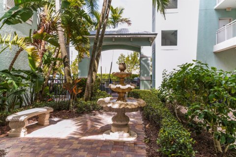 Condominio en venta en Stuart, Florida, 2 dormitorios, 114.08 m2 № 1096615 - foto 1