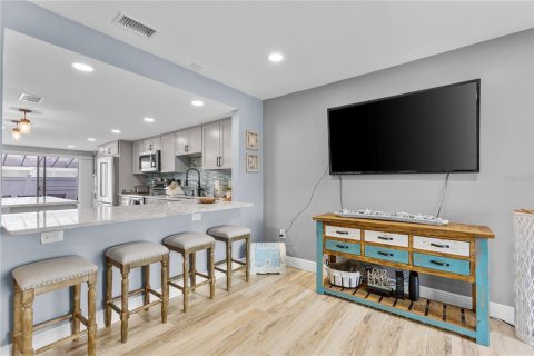 Condominio en venta en Indian Rocks Beach, Florida, 2 dormitorios, 112.23 m2 № 1908309 - foto 10