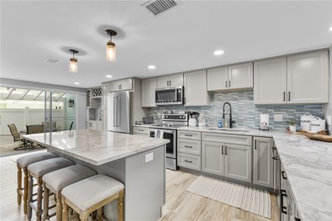Condominio en venta en Indian Rocks Beach, Florida, 2 dormitorios, 112.23 m2 № 1908309 - foto 6