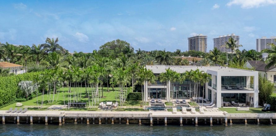 Casa en Boca Raton, Florida 5 dormitorios, 791.43 m2 № 2016395