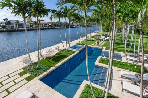 Casa en venta en Boca Raton, Florida, 5 dormitorios, 791.43 m2 № 2016395 - foto 22