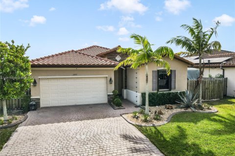 Casa en venta en Homestead, Florida, 4 dormitorios, 189.99 m2 № 1968810 - foto 9