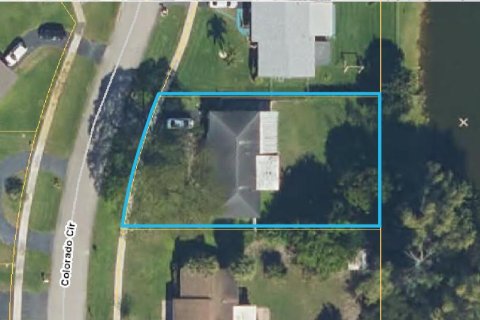 House in Boca Raton, Florida 3 bedrooms, 125.98 sq.m. № 2177557