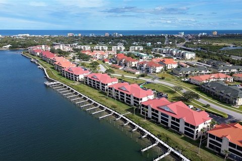 Copropriété à vendre à New Smyrna Beach, Floride: 3 chambres, 158.31 m2 № 2117313 - photo 5