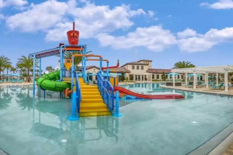 Touwnhouse à louer à Kissimmee, Floride: 5 chambres, 210.24 m2 № 2077334 - photo 15
