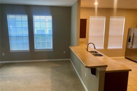 Copropriété à vendre à Saint Cloud, Floride: 3 chambres, 154.96 m2 № 2418422 - photo 8