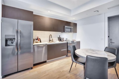 Condominio en venta en Miami, Florida, 1 dormitorio, 47.29 m2 № 1982794 - foto 5