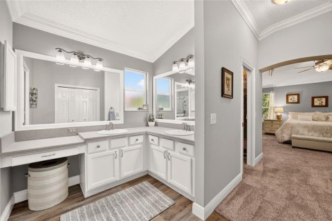 House in The Villages, Florida 3 bedrooms, 177.91 sq.m. № 2395841 - photo 13