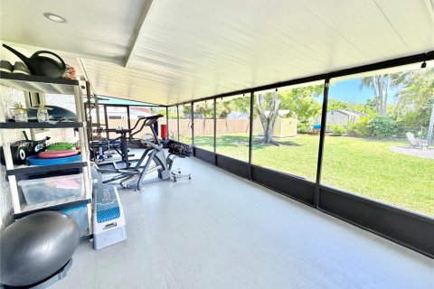 Villa ou maison à vendre à Homestead, Floride: 3 chambres, 158.68 m2 № 2075367 - photo 15