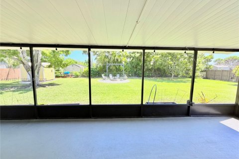 Villa ou maison à vendre à Homestead, Floride: 3 chambres, 158.68 m2 № 2075367 - photo 14