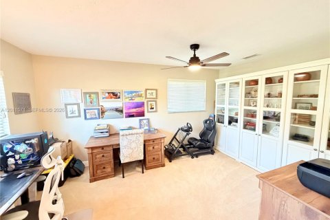 Villa ou maison à vendre à Homestead, Floride: 3 chambres, 158.68 m2 № 2075367 - photo 7