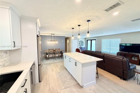 Villa ou maison à vendre à Homestead, Floride: 3 chambres, 158.68 m2 № 2075367 - photo 5