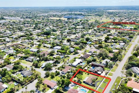 Villa ou maison à vendre à Homestead, Floride: 3 chambres, 158.68 m2 № 2075367 - photo 21