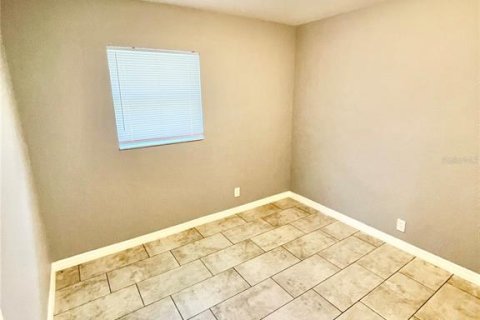 Duplex in Wildwood, Florida 4 bedrooms, 124.86 sq.m. № 1592996 - photo 21