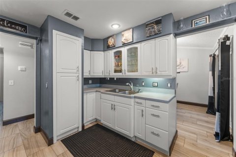 Casa en venta en Deltona, Florida, 4 dormitorios, 154.78 m2 № 2237394 - foto 11